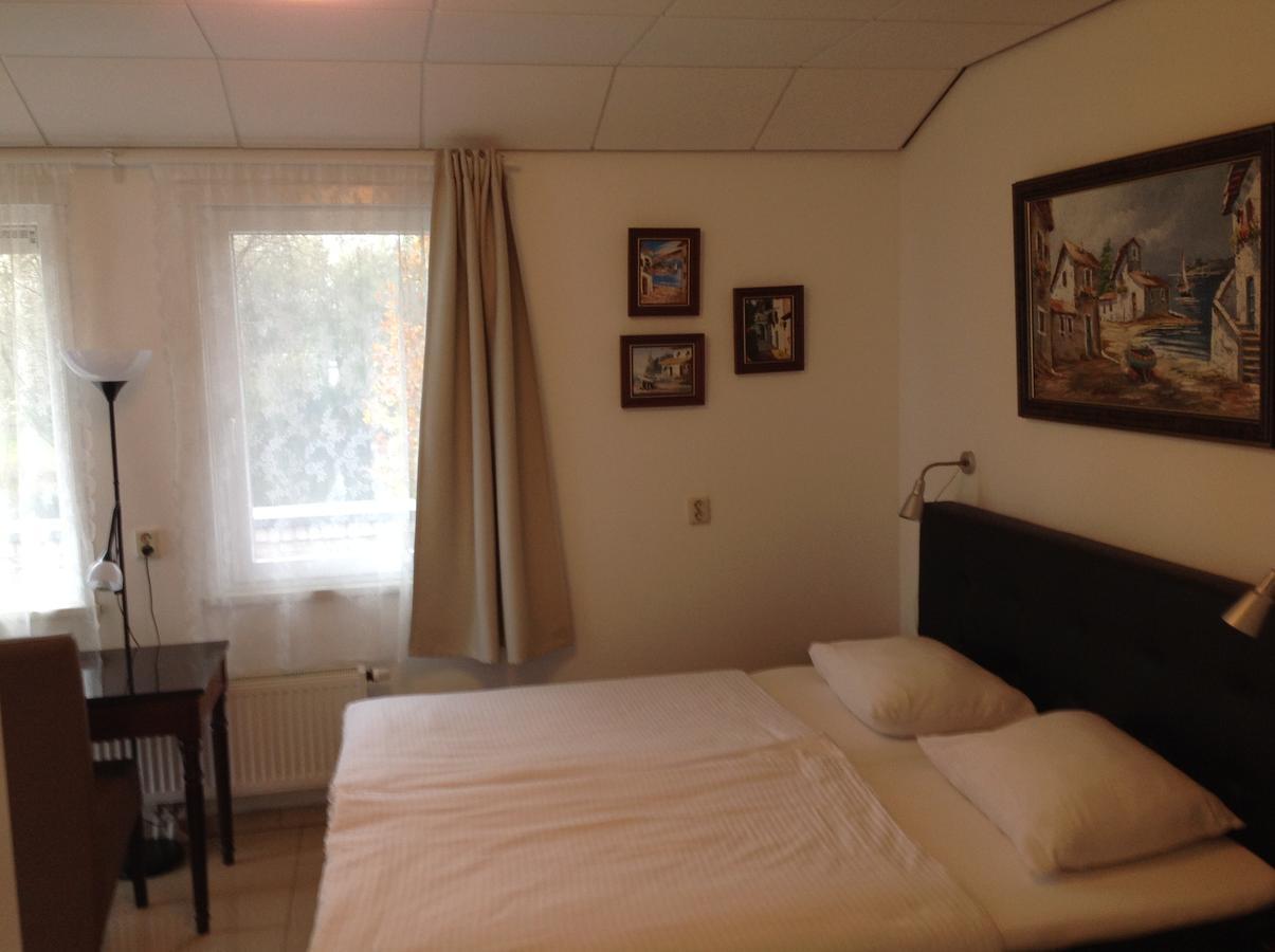 Bed & Breakfast Het Witte Huis Almere